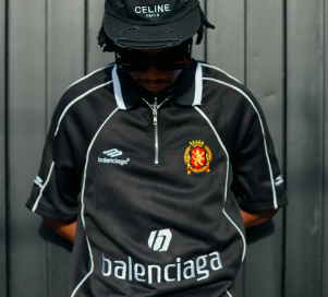 Off-White, Balenciaga a spol. Fotbal v rukou módních ikon